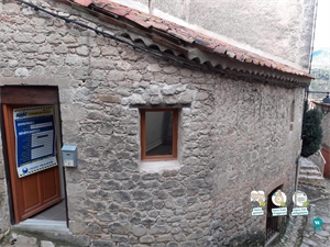 maison à la location -   84240  GRAMBOIS, surface 52 m2 location maison - UBI475923539